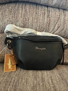 Wrangler Black Leather Crossbody Belt Bag with Metal Logo NWT